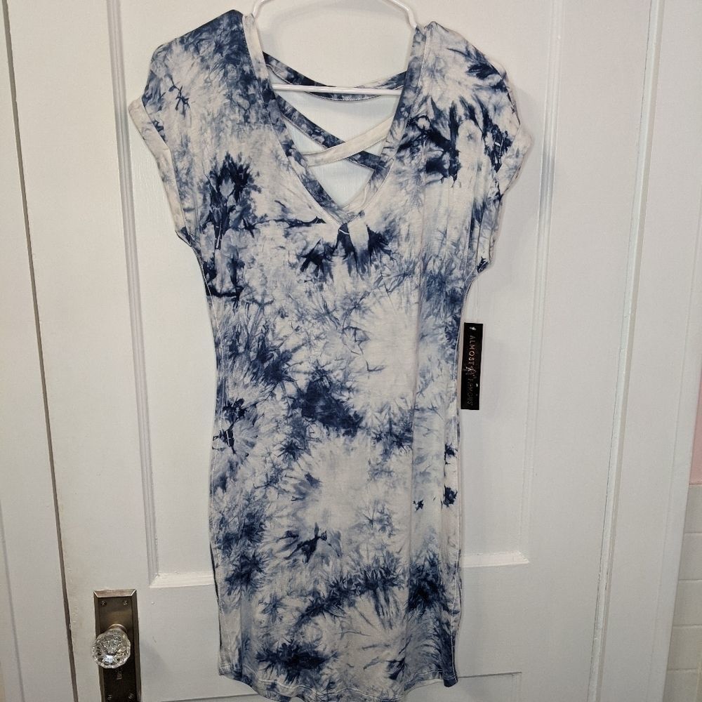 🆕 Almost famous lightweight tie dye dress